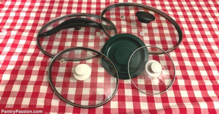 Crockpot slow cooker lids.